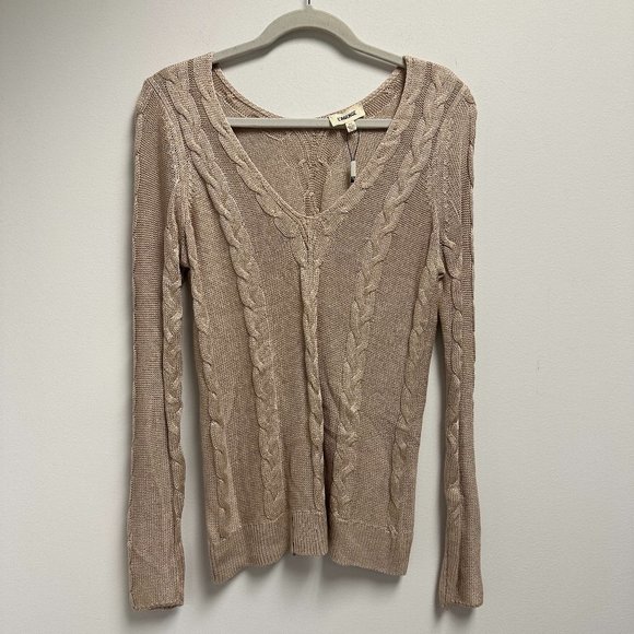 L'Agence Pia Soft Camel V-Neck Cable Knit Long Sleeve Sweater - Picture 2 of 4